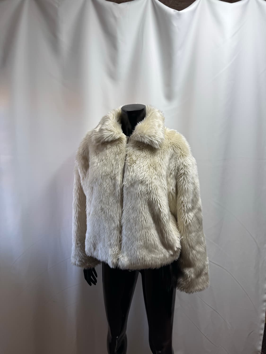 white pepper / 에코 퍼 자켓 상품이미지1