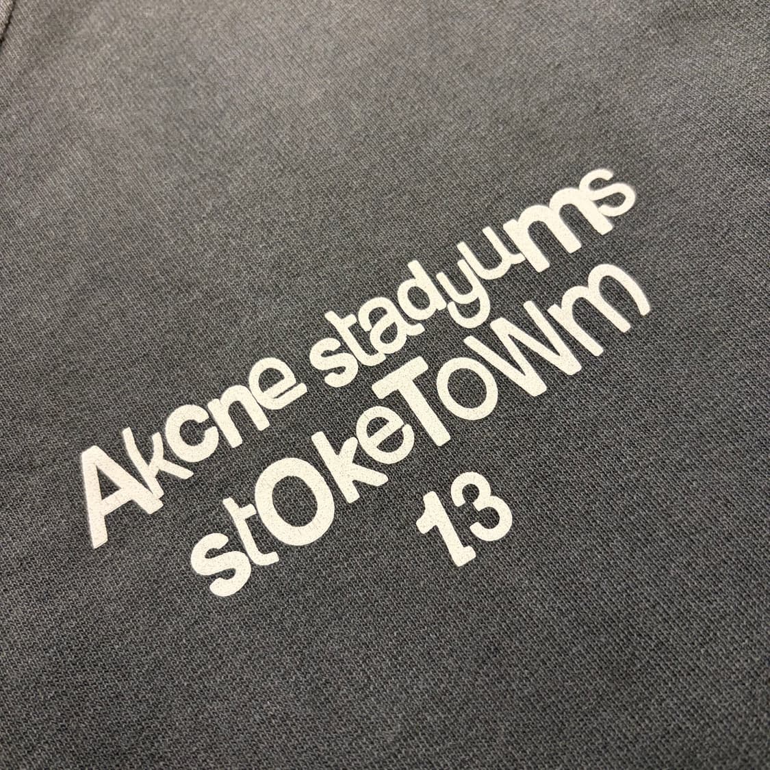 [M] 아크네 스튜디오 워싱 다잉 반팔티셔츠 블랙 D843 상품이미지4