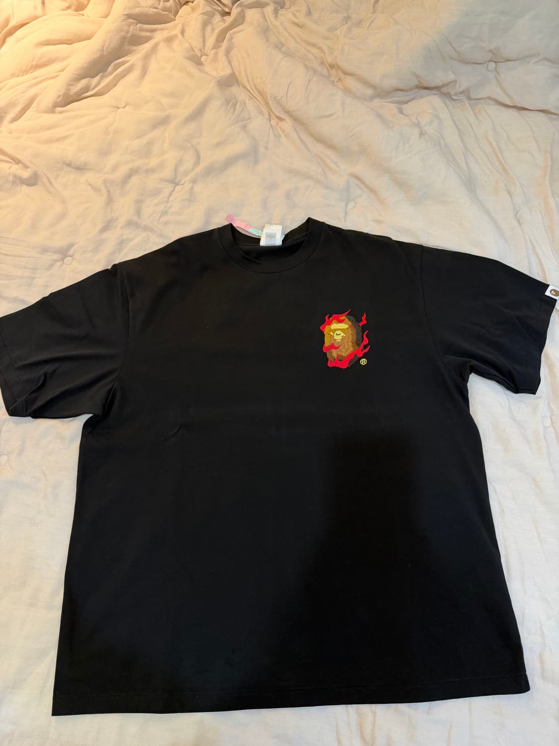 (2XL) 베이프 자수 반팔 티셔츠 상품이미지2