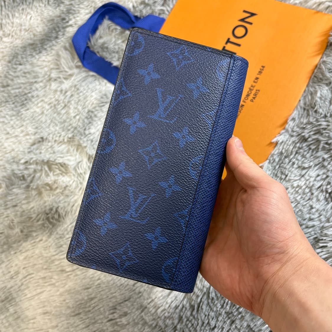 루이비통 브라짜월릿 장지갑 코발트블루 상품이미지2