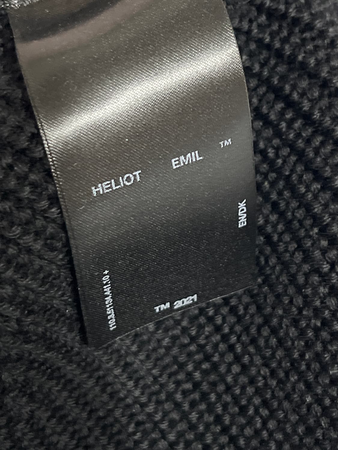 Heliot emil beanie with metal logi plate 상품이미지3