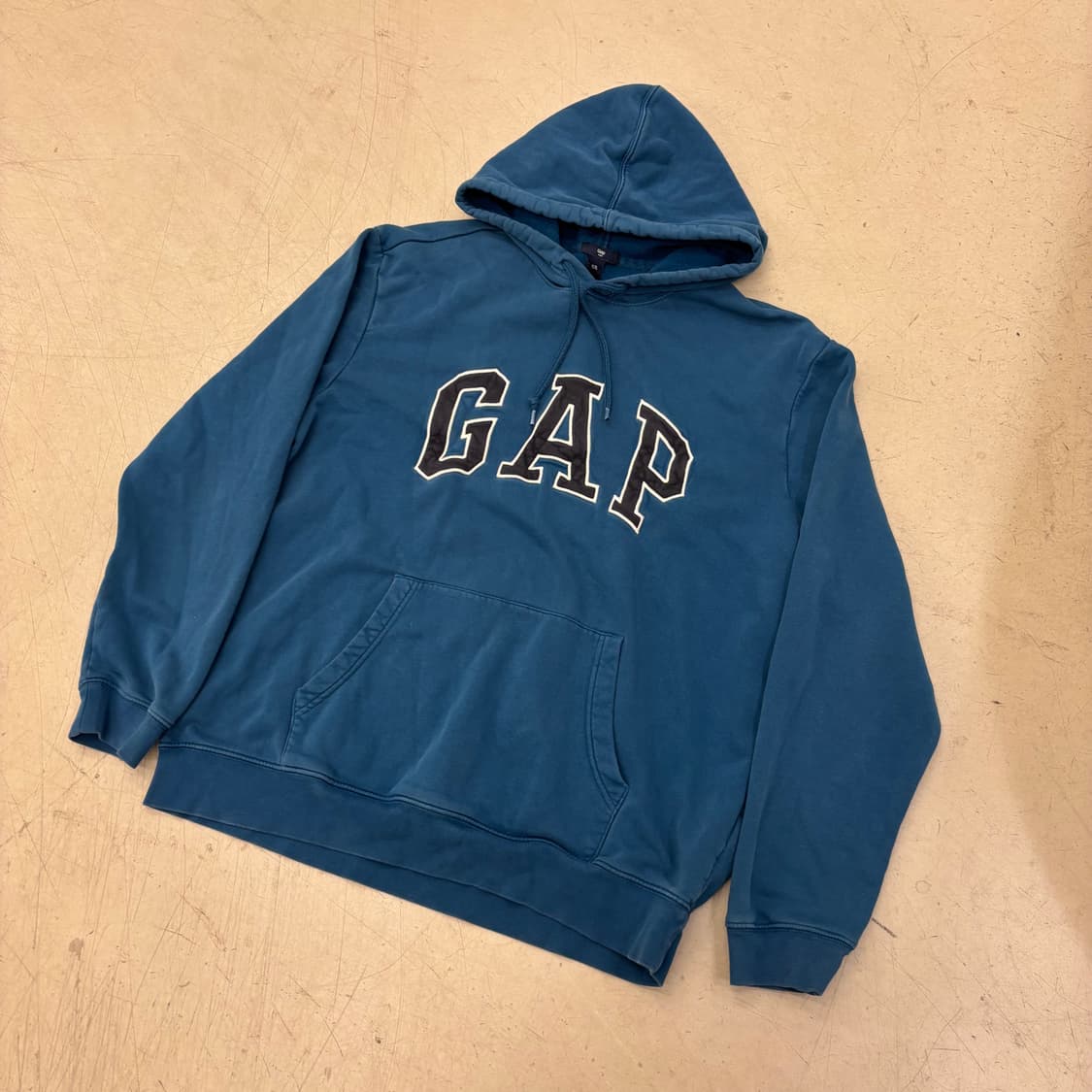 갭 빅로고 블루 후드티 상품이미지1
