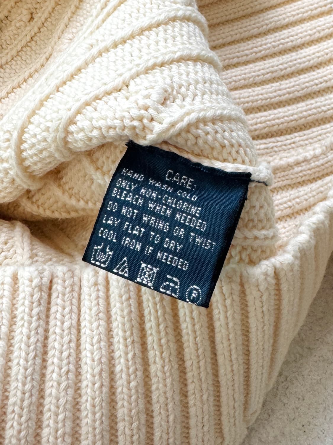 폴로 아이보리 케이블 니트 상품이미지5