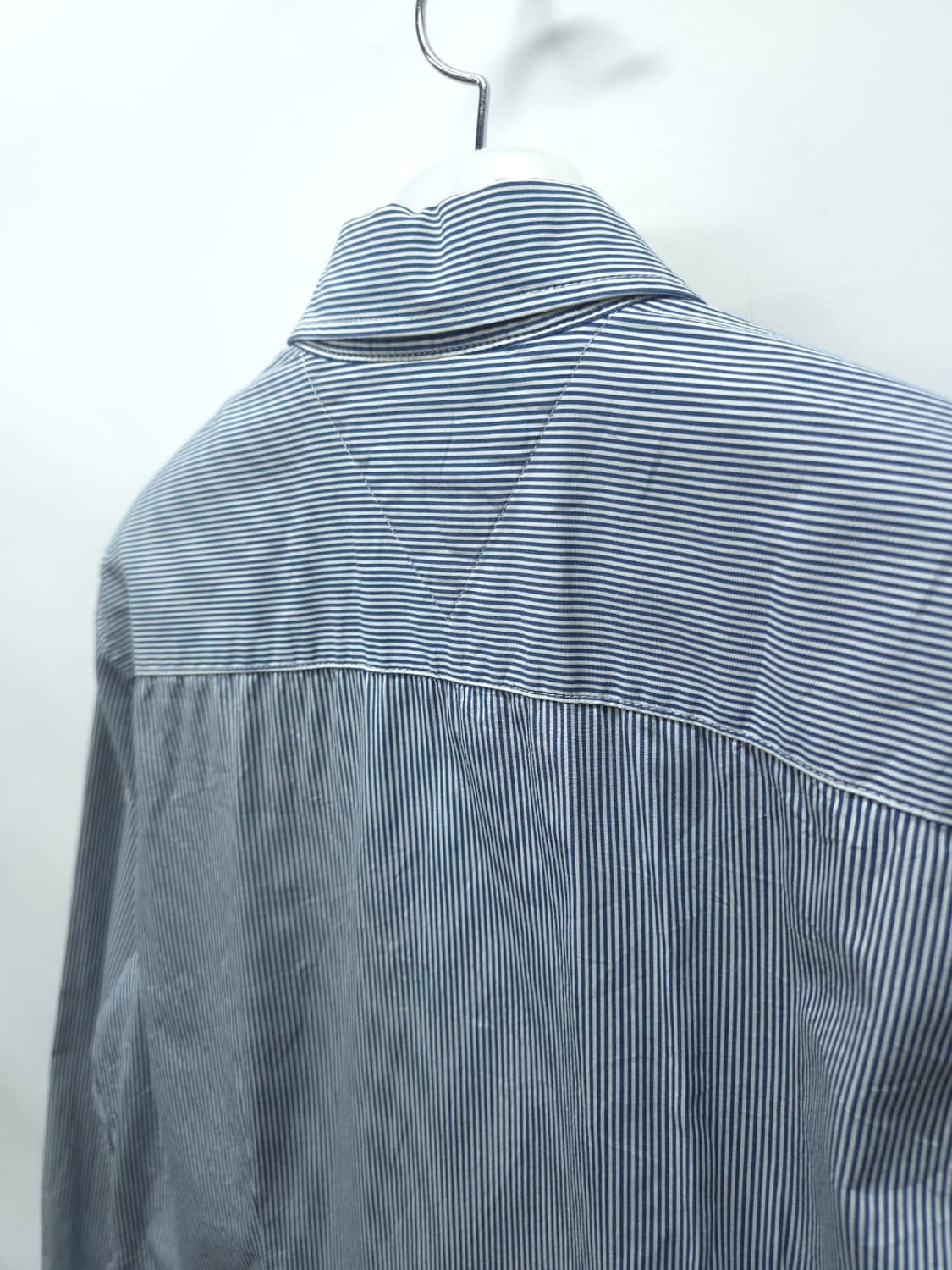 타미힐피거 남성 블루 스트라이프 셔츠 (95) 상품이미지9