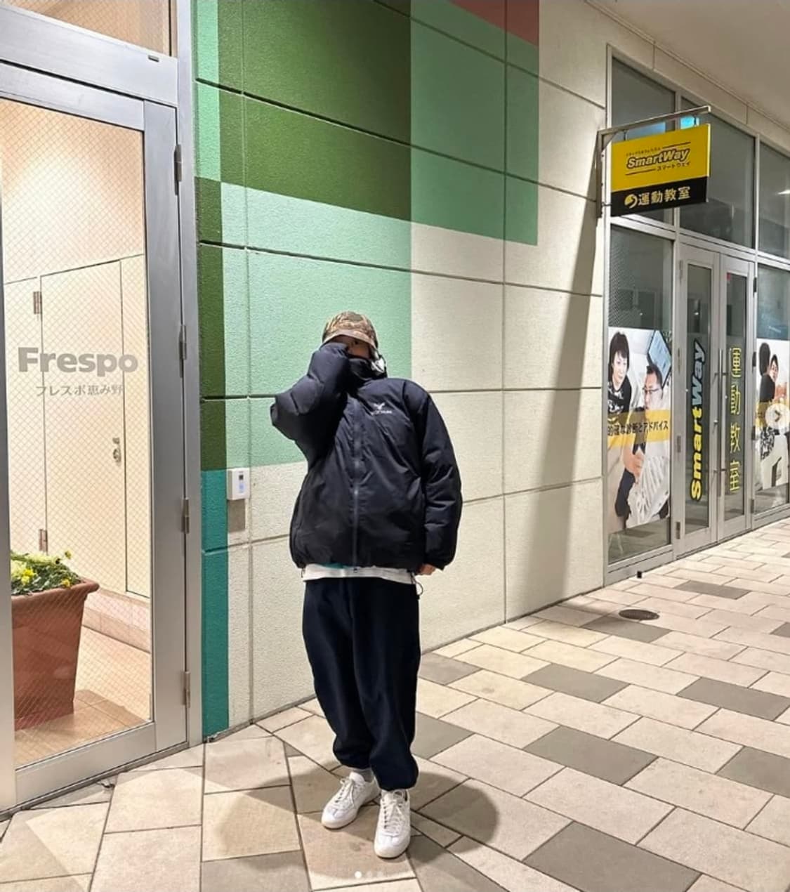 Brochure x Alwayth ARGENTUM 후디 다운패딩 L 상품이미지9