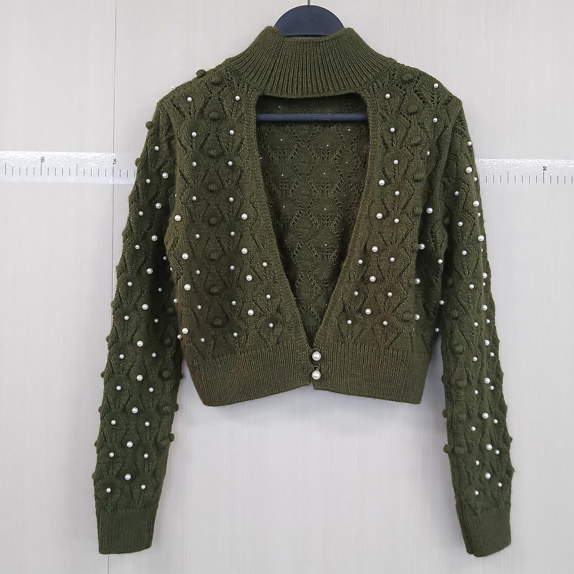 ZARA 진주 장식 니트 풀오버 카키색 상품이미지4