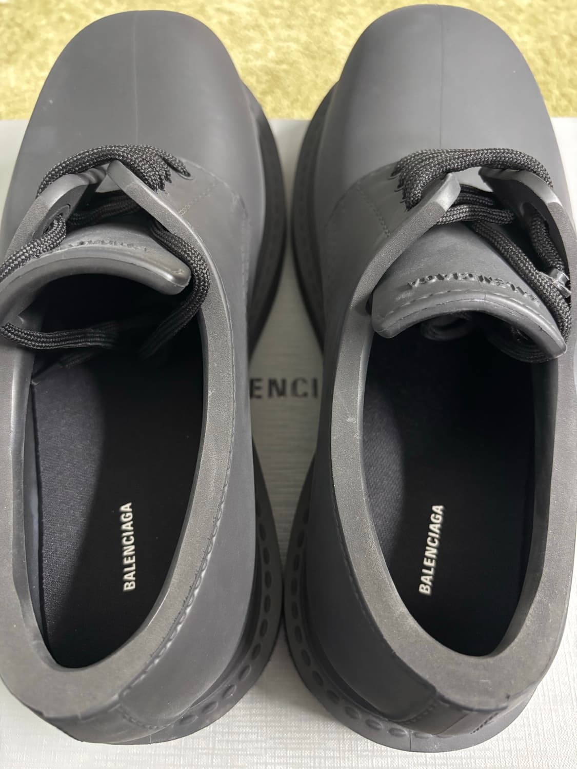 발렌시아가 스테로이드 더비 [42] 상품이미지3