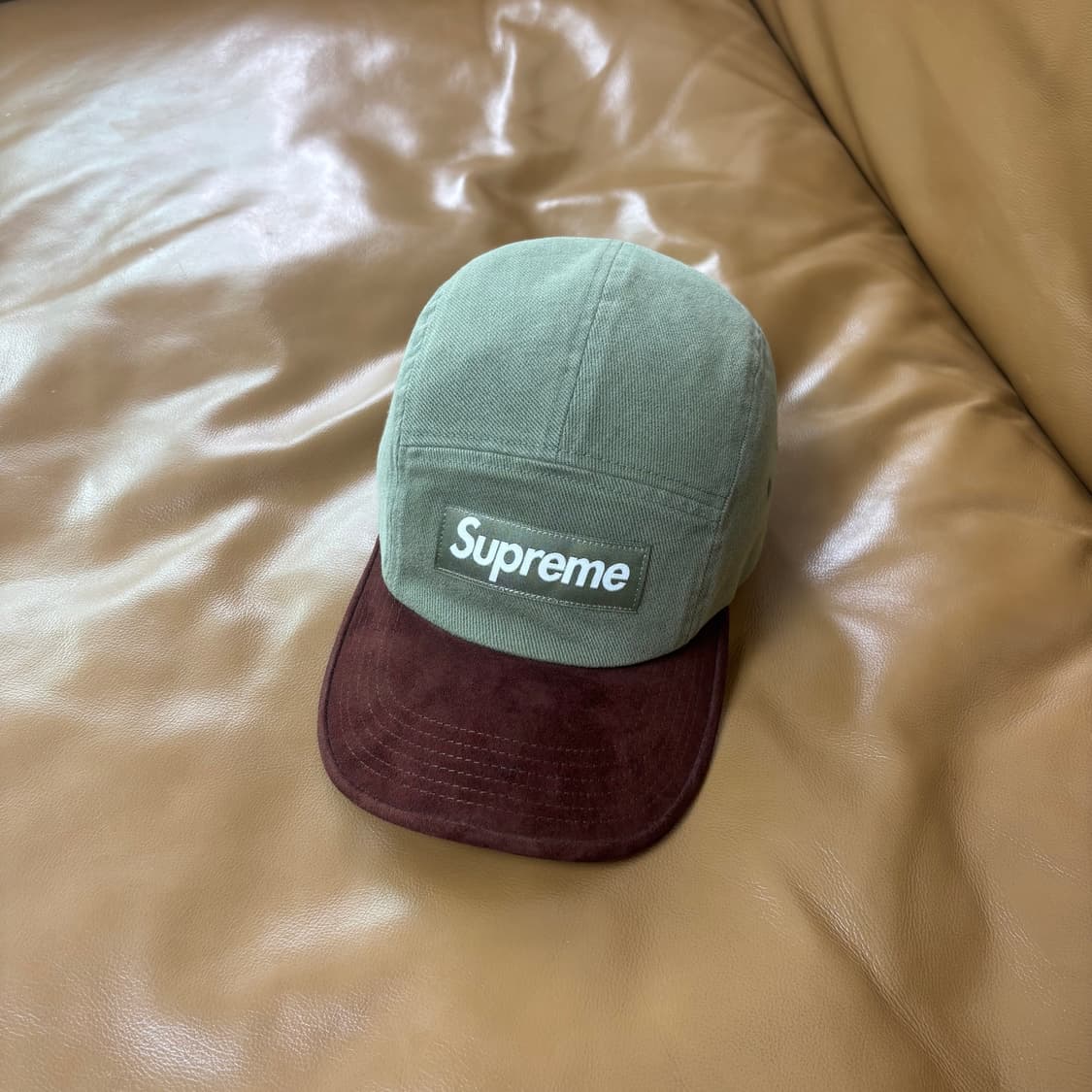 슈프림 캠프캡 모자 박스로고 23ss 스웨이드 바이저 라이트 올리브 상품이미지1