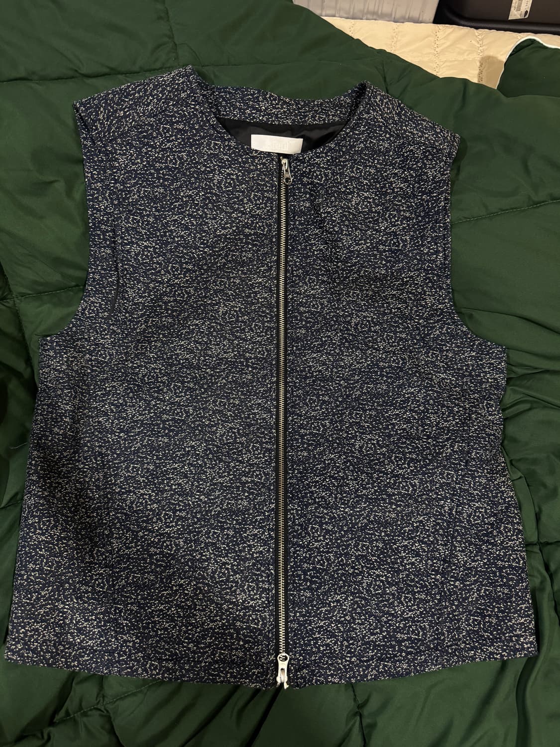 [판매] Aieul 자카드 패턴 베스트 상품이미지1