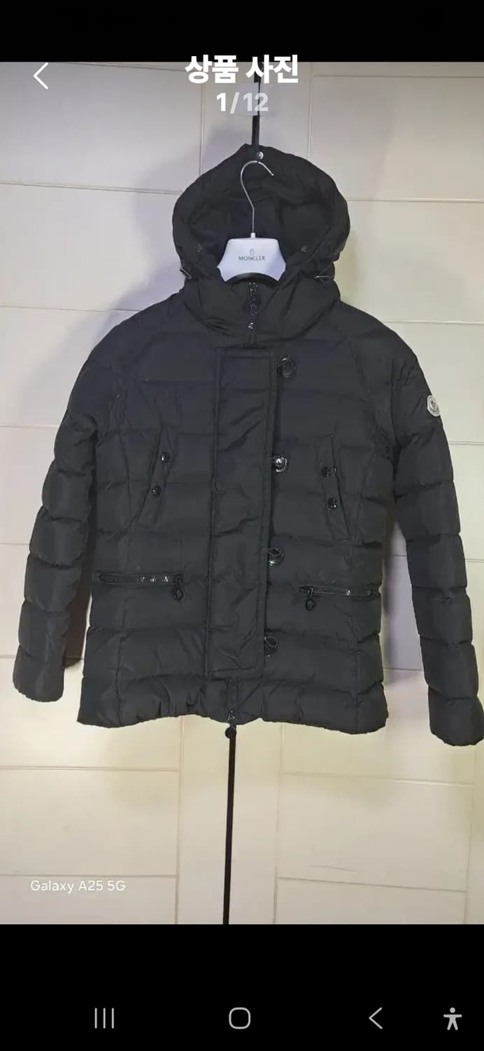 몽클레어 제네브리에 블랙 숏 패딩 상품이미지3