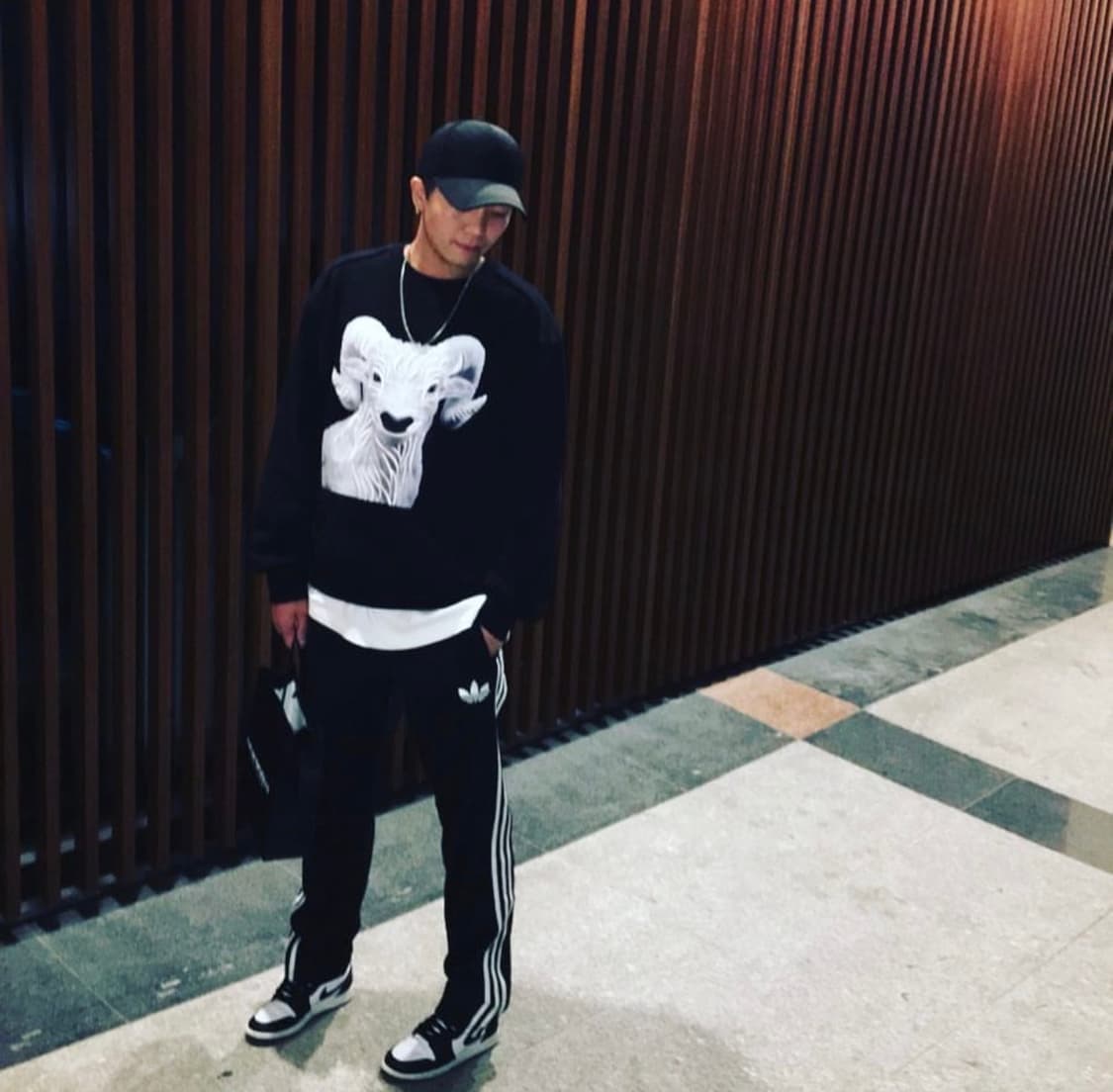 준지 산양 맨투맨 정품 48 상품이미지1