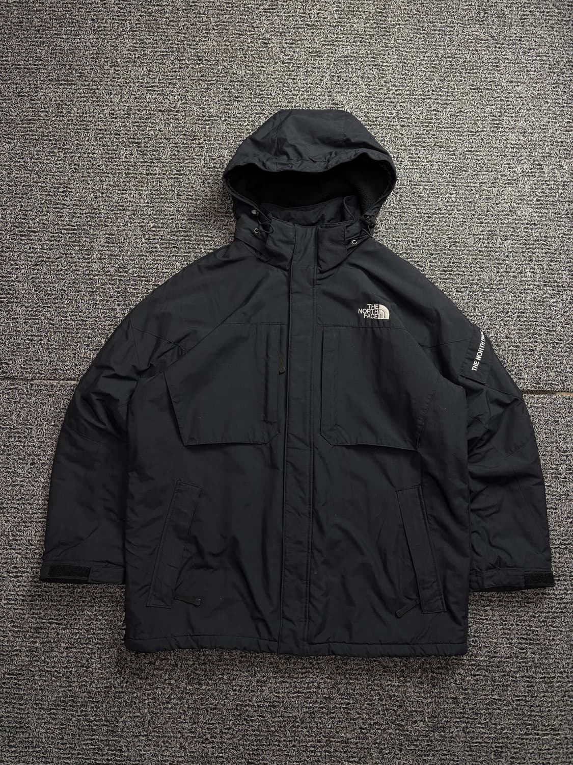 노스페이스 멀티 포켓 고프코어 마운틴 자켓 블랙 1986 상품이미지2