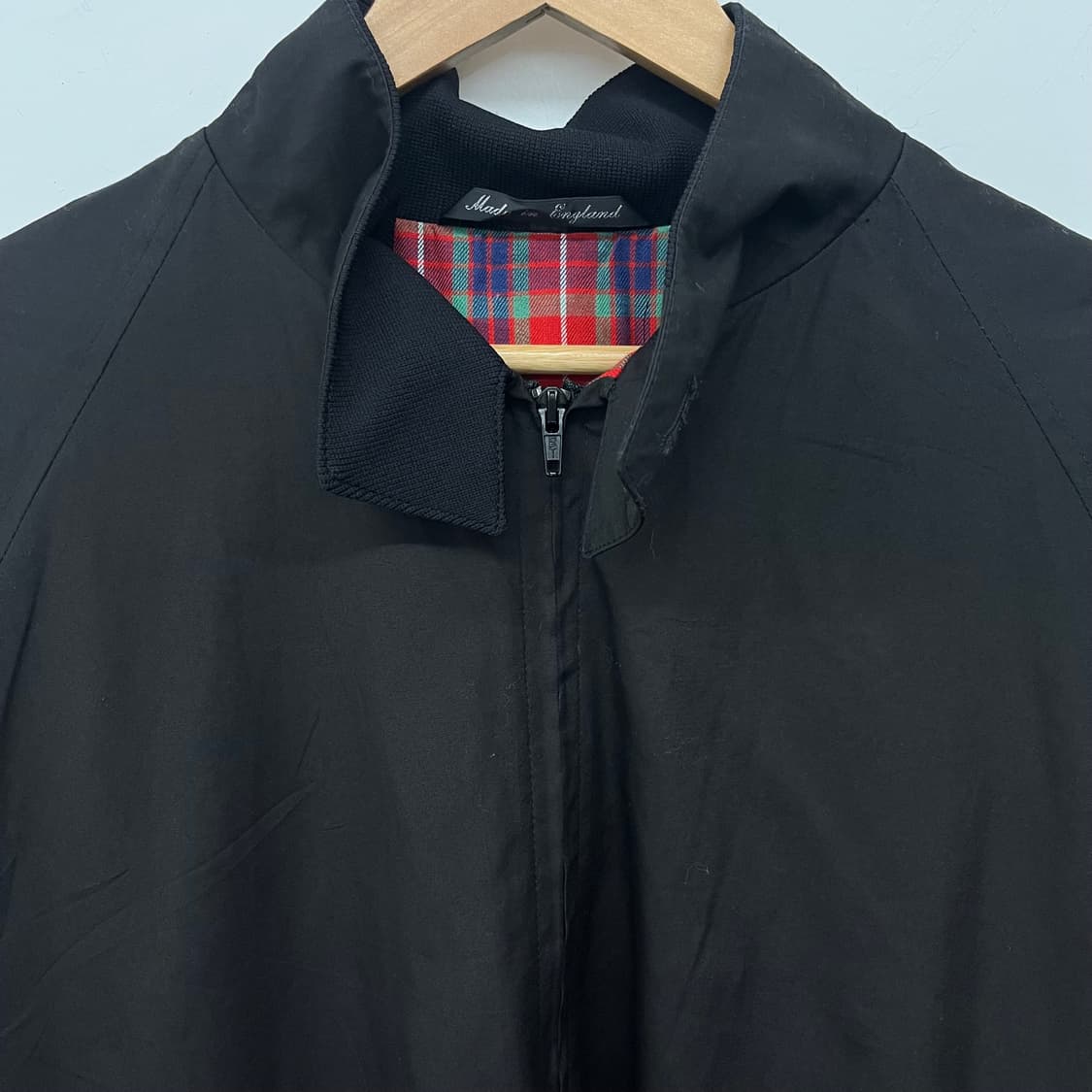 바라쿠타 블랙 점퍼 남L 상품이미지3