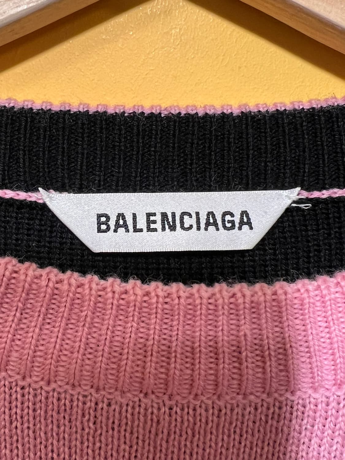 21SS [M] 발렌시아가 랭귀지스 인타르시아 니트 스웨터 핑크 상품이미지7