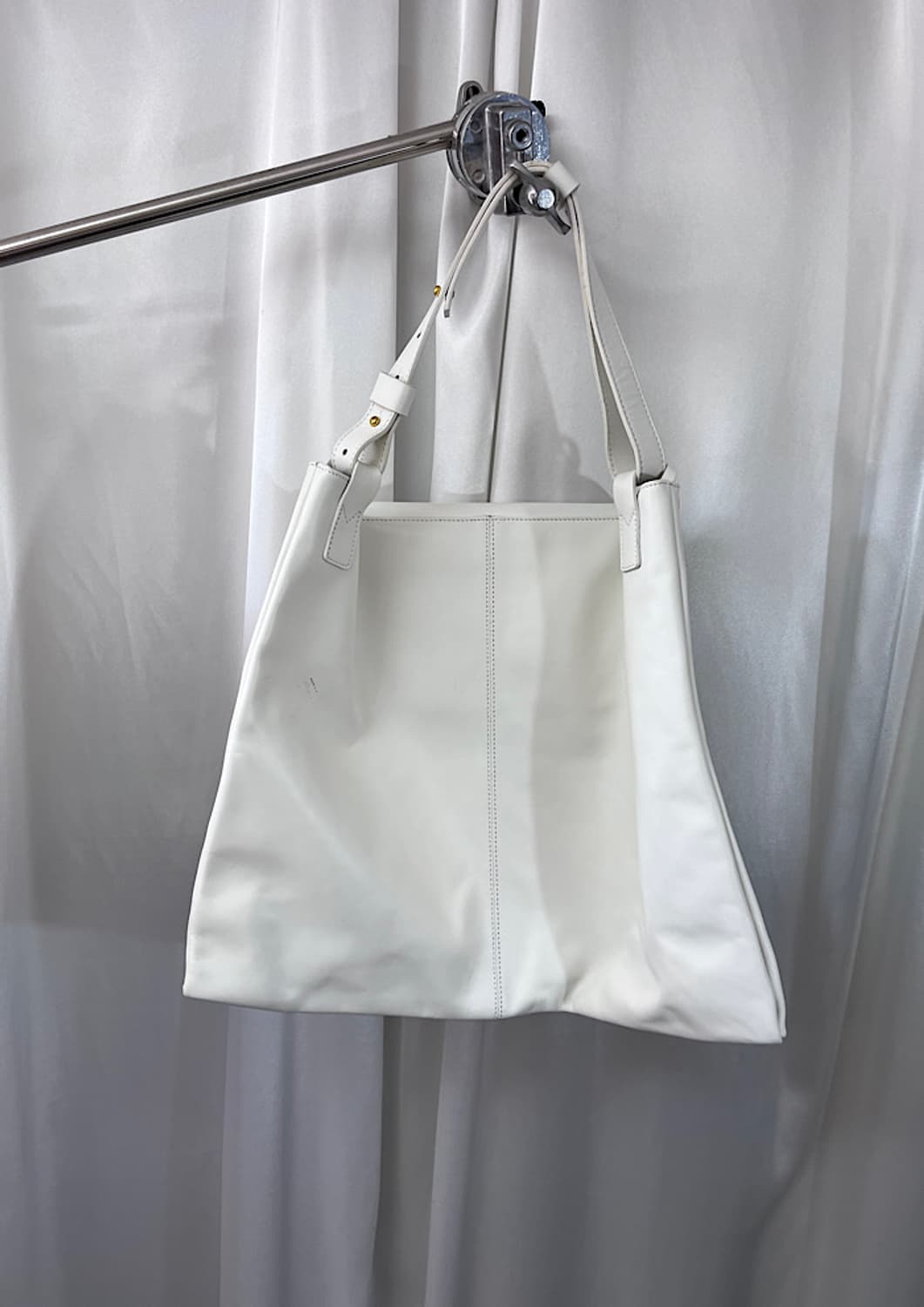 CHRISTIAN VILLA 상품이미지4