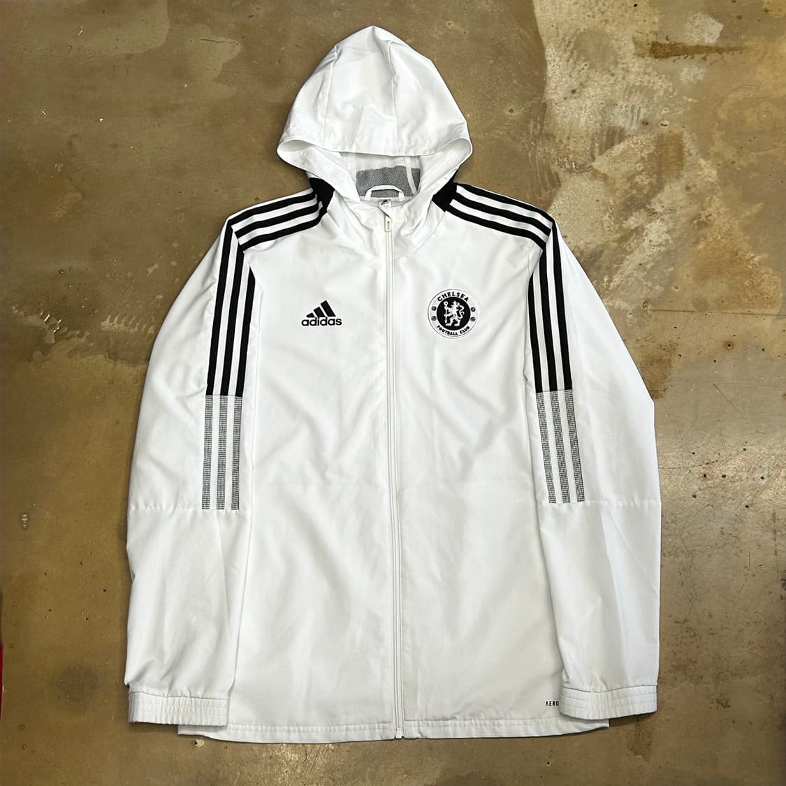 L 아디다스 첼시 화이트 후드 트랙탑 상품이미지2