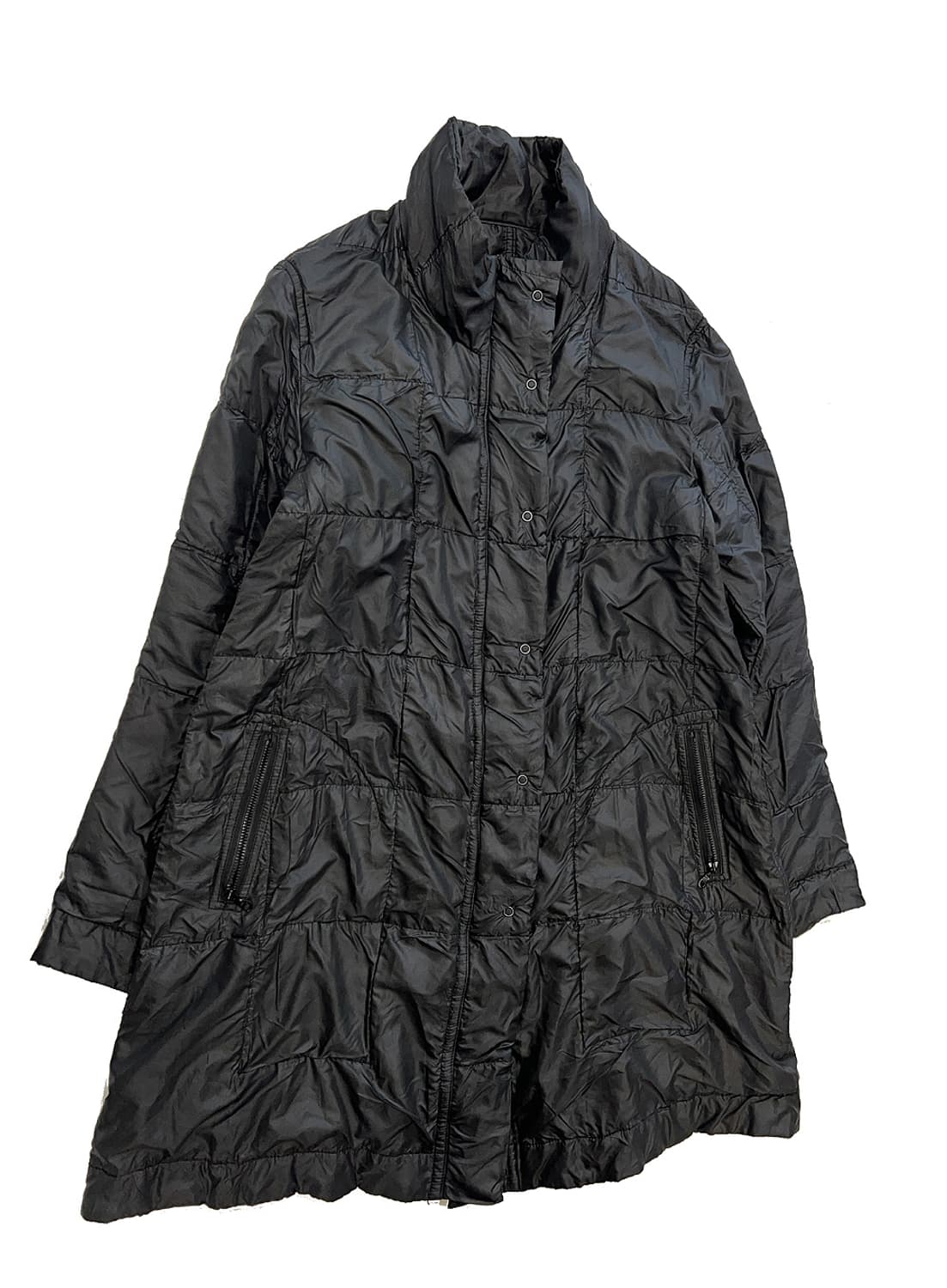 이세이미야케 경량패딩 코트 상품이미지1