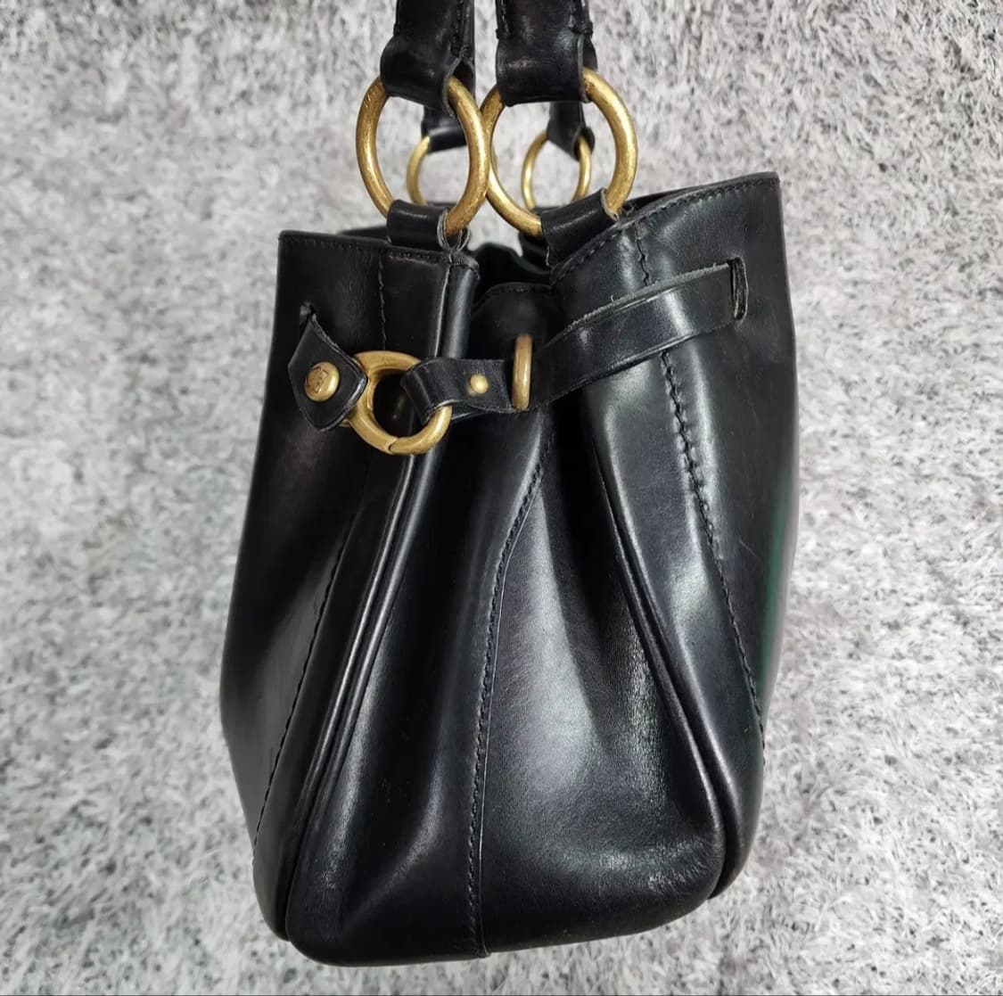 발리 레더 숄더백 상품이미지2