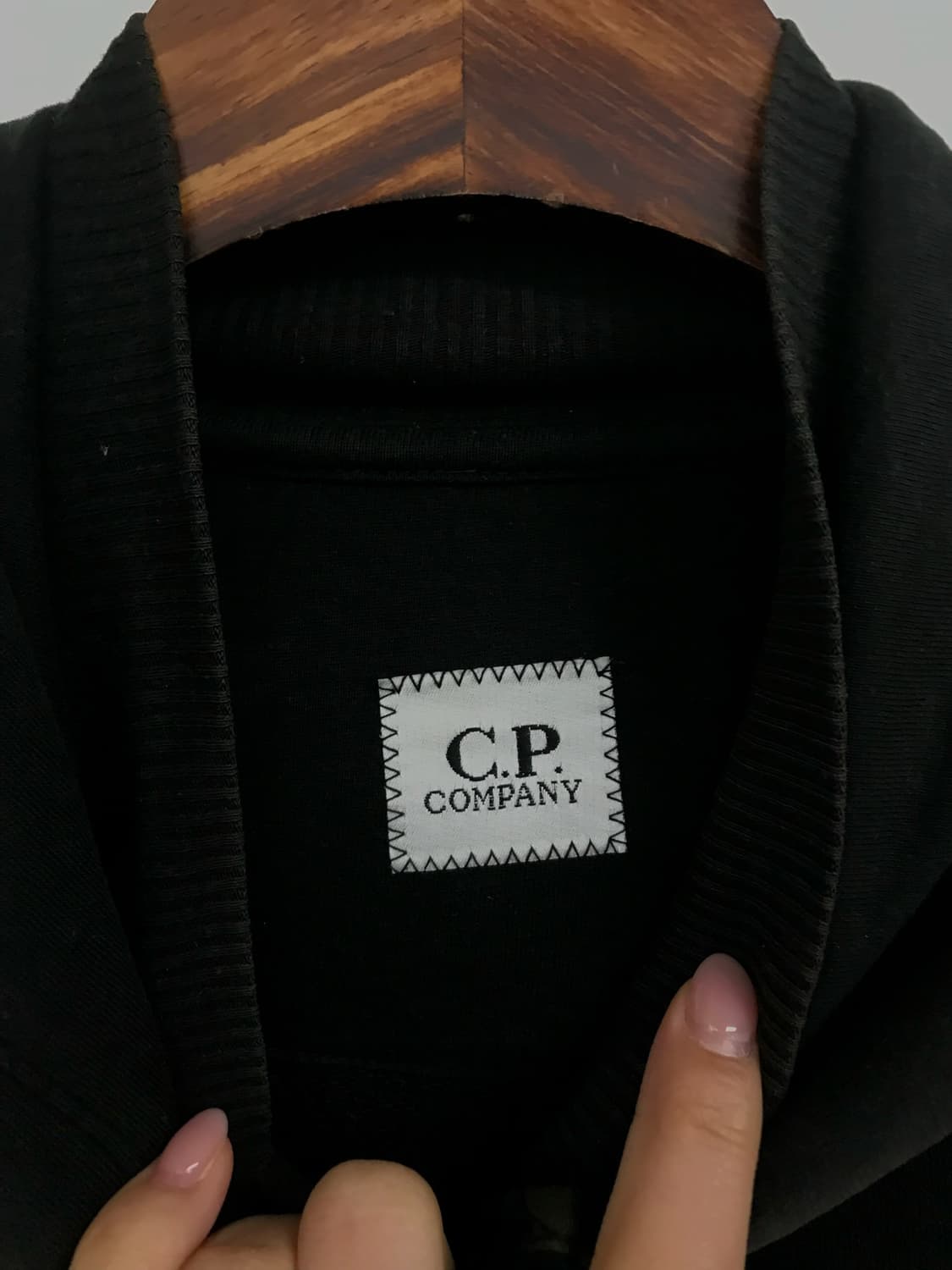 Cp컴퍼니 블랙 고글 렌즈 후드집업 상품이미지10