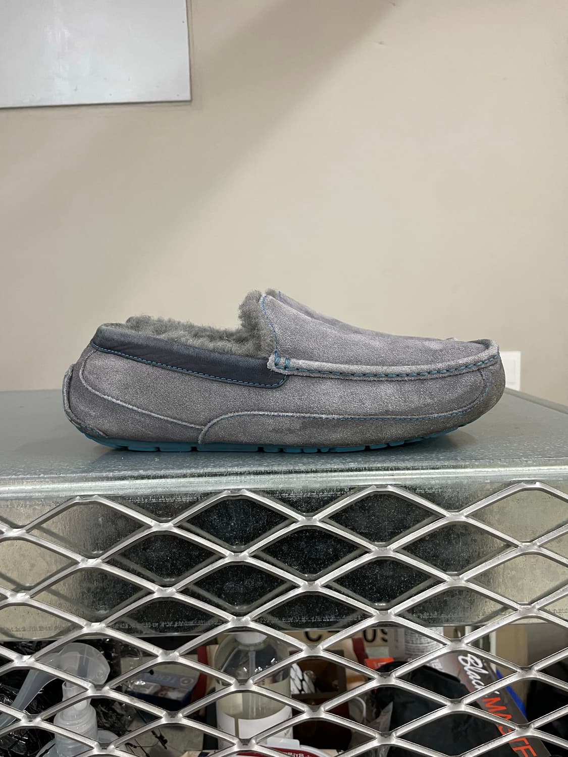 어그 아스콧 회색 스웨이드 270 상품이미지4