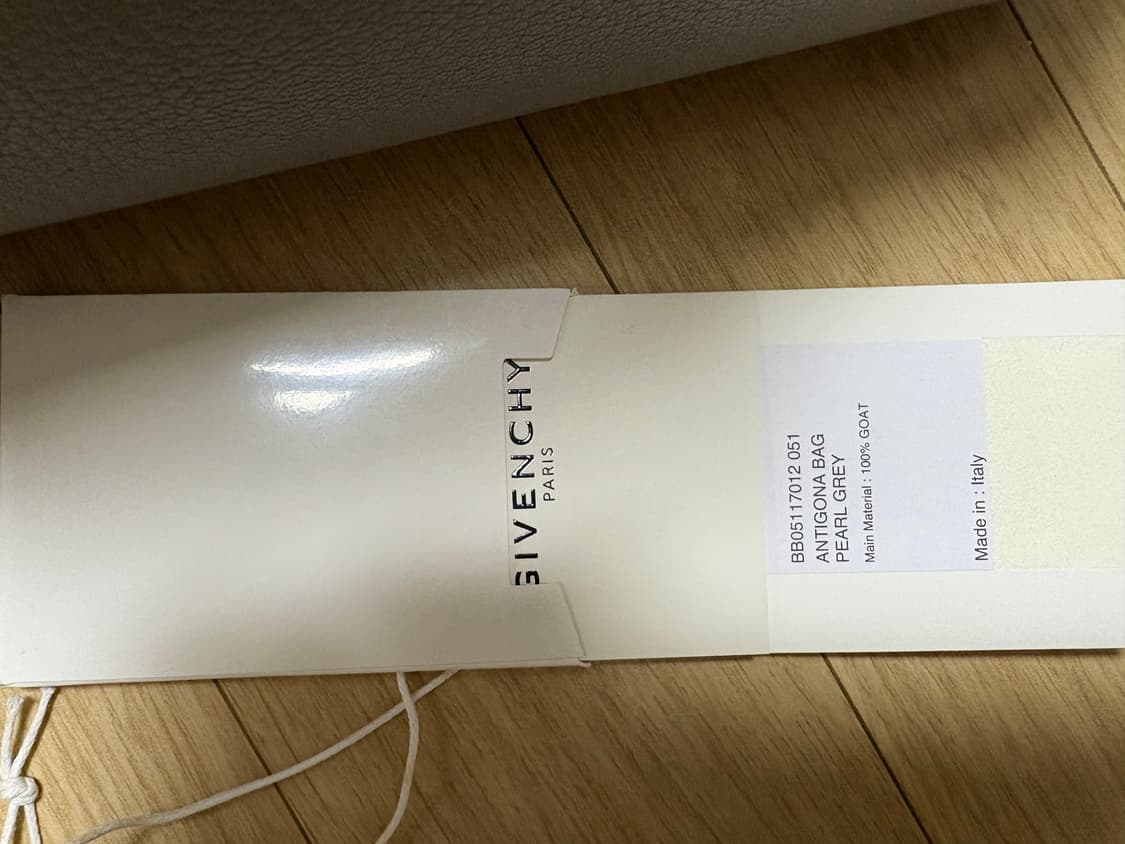 지방시 안티고나 스몰 상품이미지3