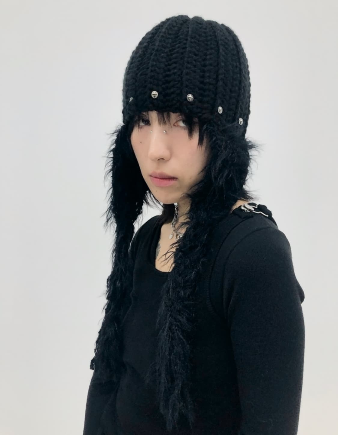 begbegbeg fluffy ear beanie 플러피 이어 비니 상품이미지1