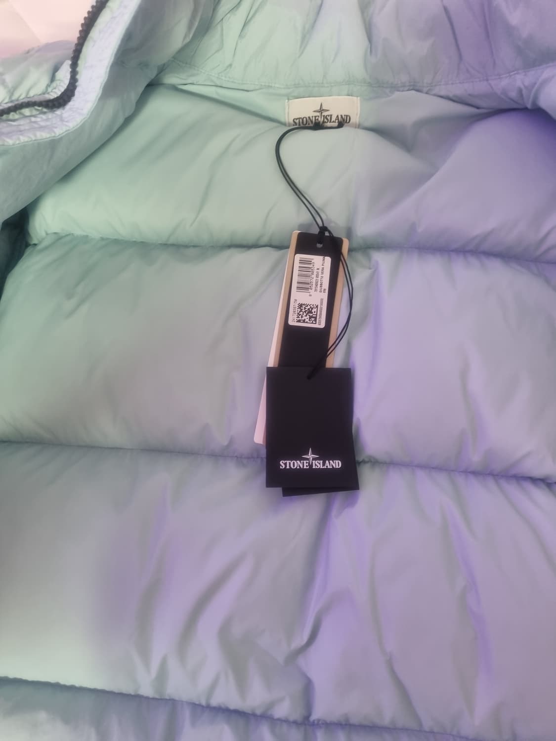 스톤아일랜드 23fw 크링클랩스 m 새상품 스카이블루 (레어) 상품이미지2