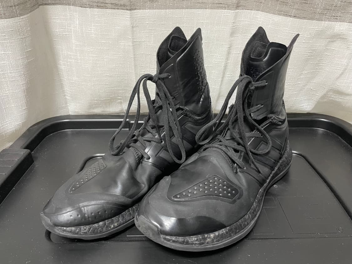 Y-3 요지야마모토 퓨어부스트 블랙 285 사이즈 상품이미지1