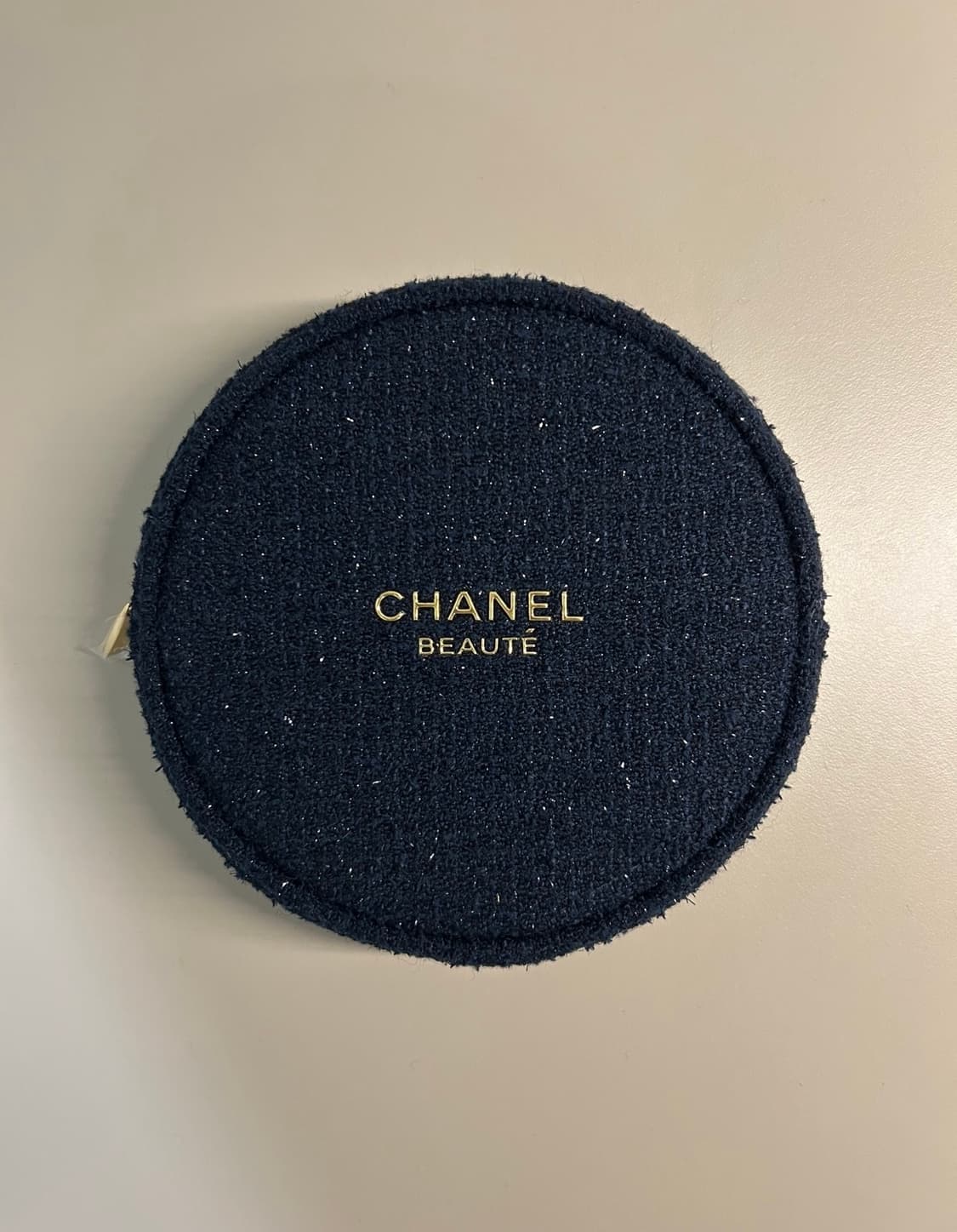 샤넬 뷰티 네이비 트위드 파우치 (정품, 새상품) 상품이미지1