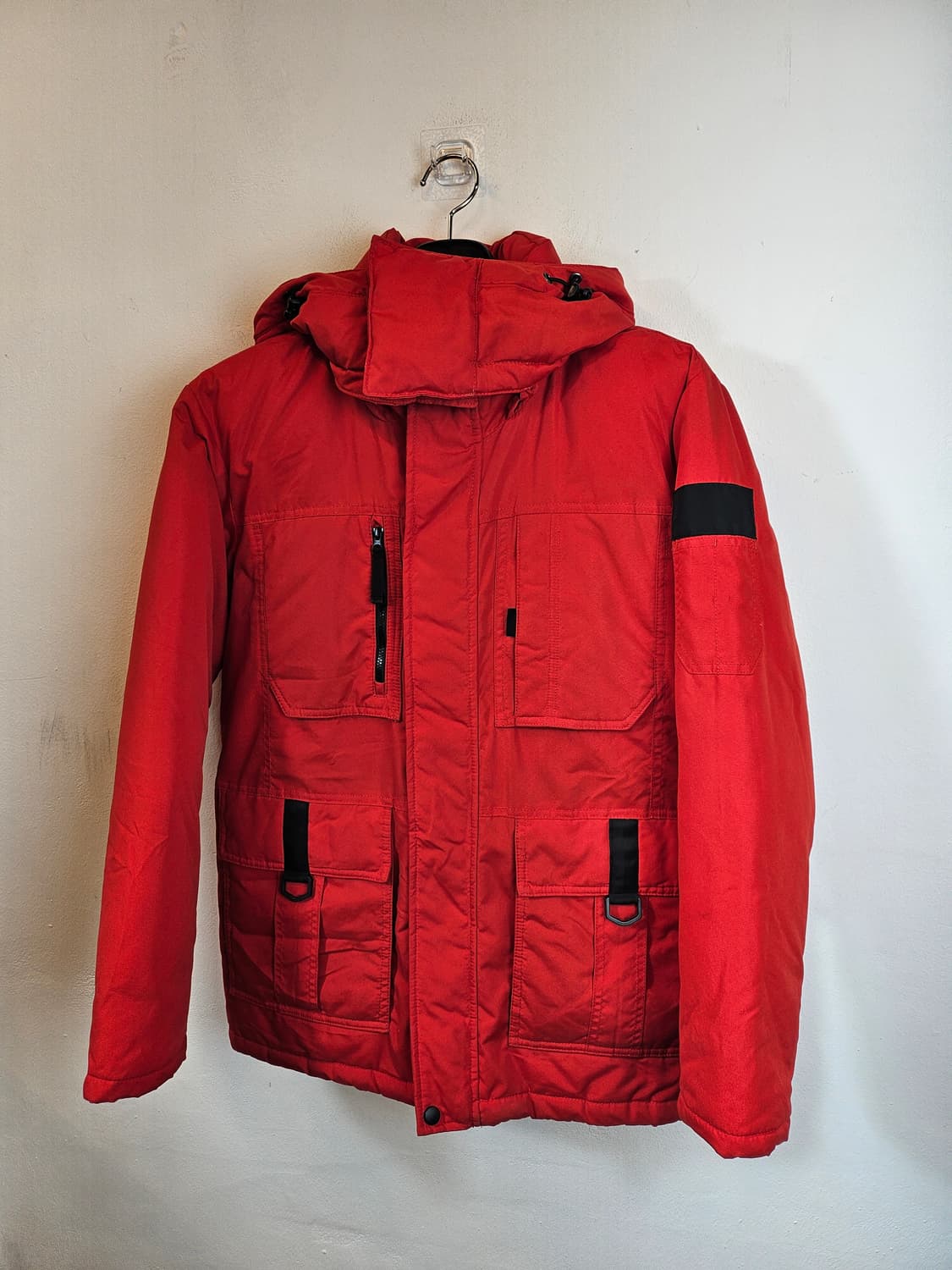 DESIGN BY ITALY 빨간색 패딩 95(M) 상품이미지2