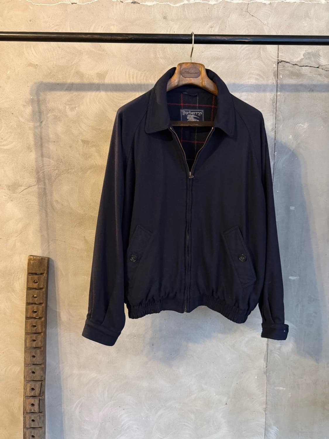 버버리 클래식 블루종 남성100 상품이미지3