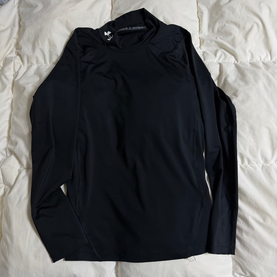 (XL) 언더아머 히트기어 컴프레션 긴팔티 블랙 상품이미지1