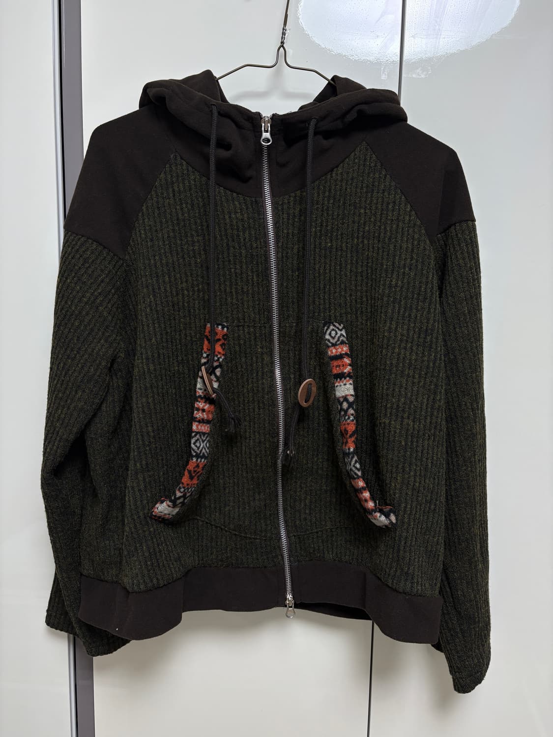 모래하우스 자체제작 Land Fleece Zip-Up Brown 상품이미지5