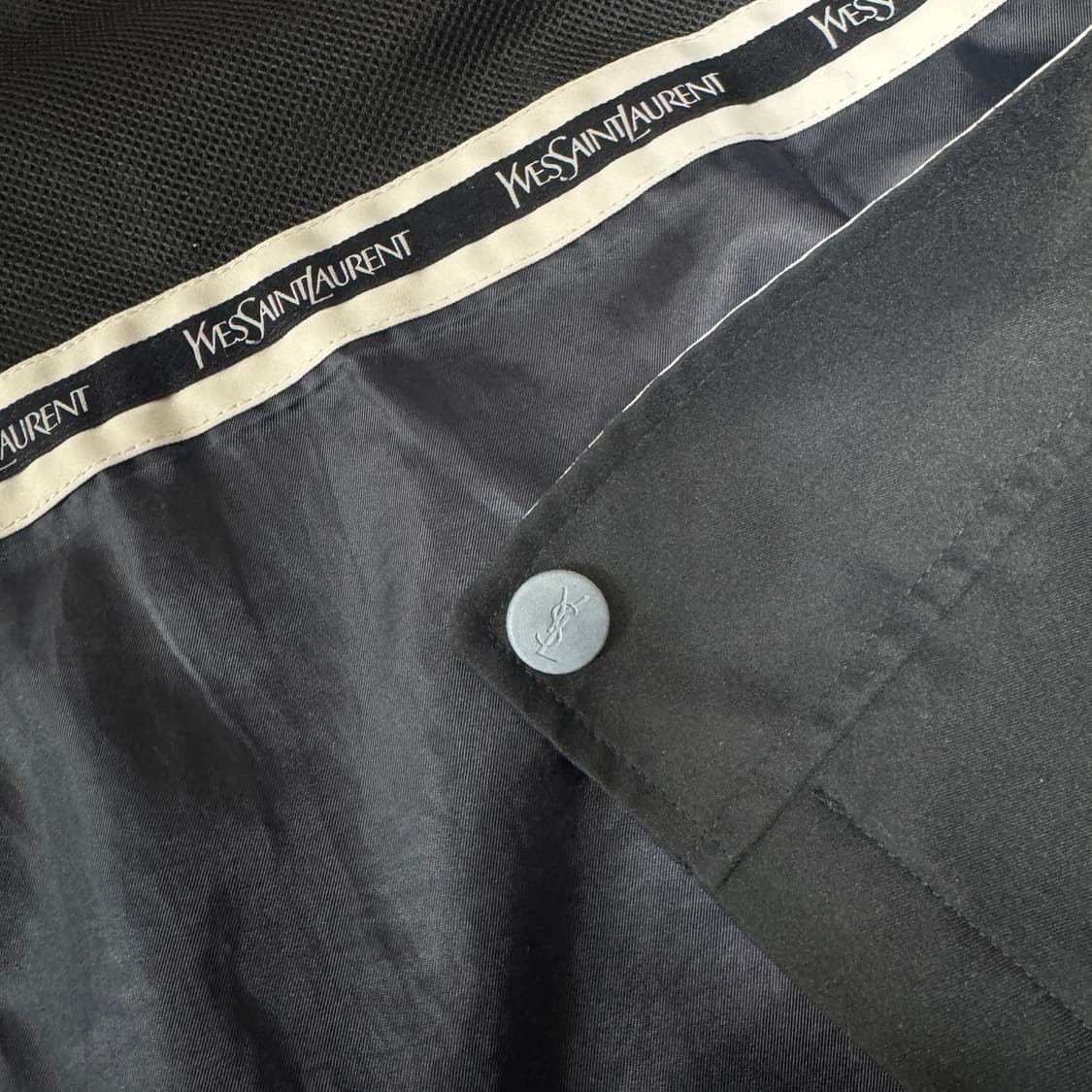 입생로랑 바람막이 Xl사이즈 상품이미지5