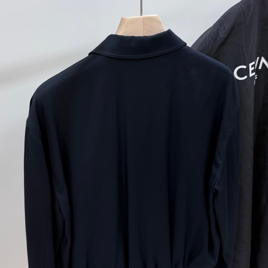 [S+급/48] 셀린느 트리옹프 비스코스 트윌 블루종 자켓 상품이미지5