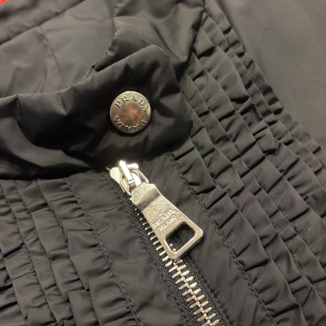 [44] 프라다 러플 나일론 블랙 우먼 자켓 B767 상품이미지3