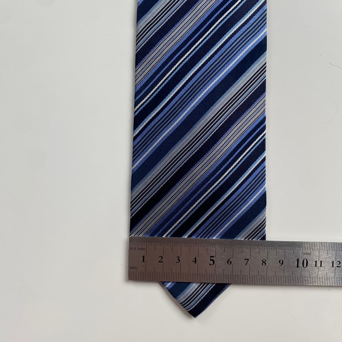 DKNY 명품 정품 넥타이7.8cm 상품이미지8