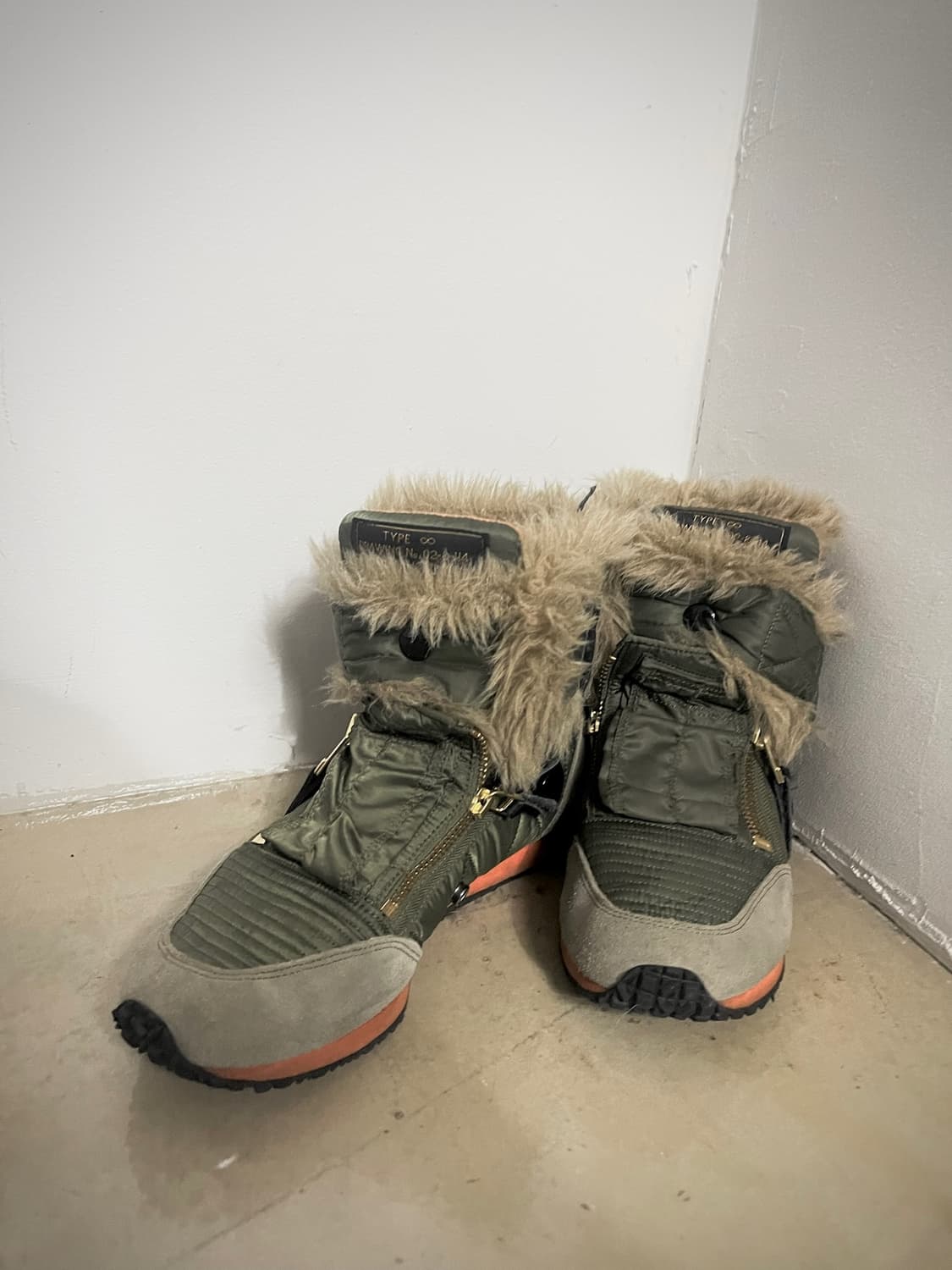 캐피탈 퍼 디테일 ma-1 스니커즈 상품이미지7