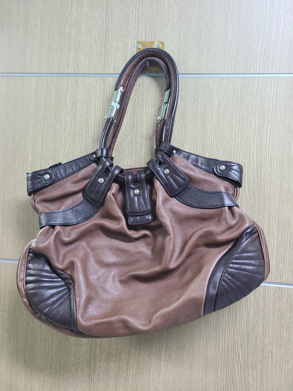 페리가모 토트백  상품이미지6