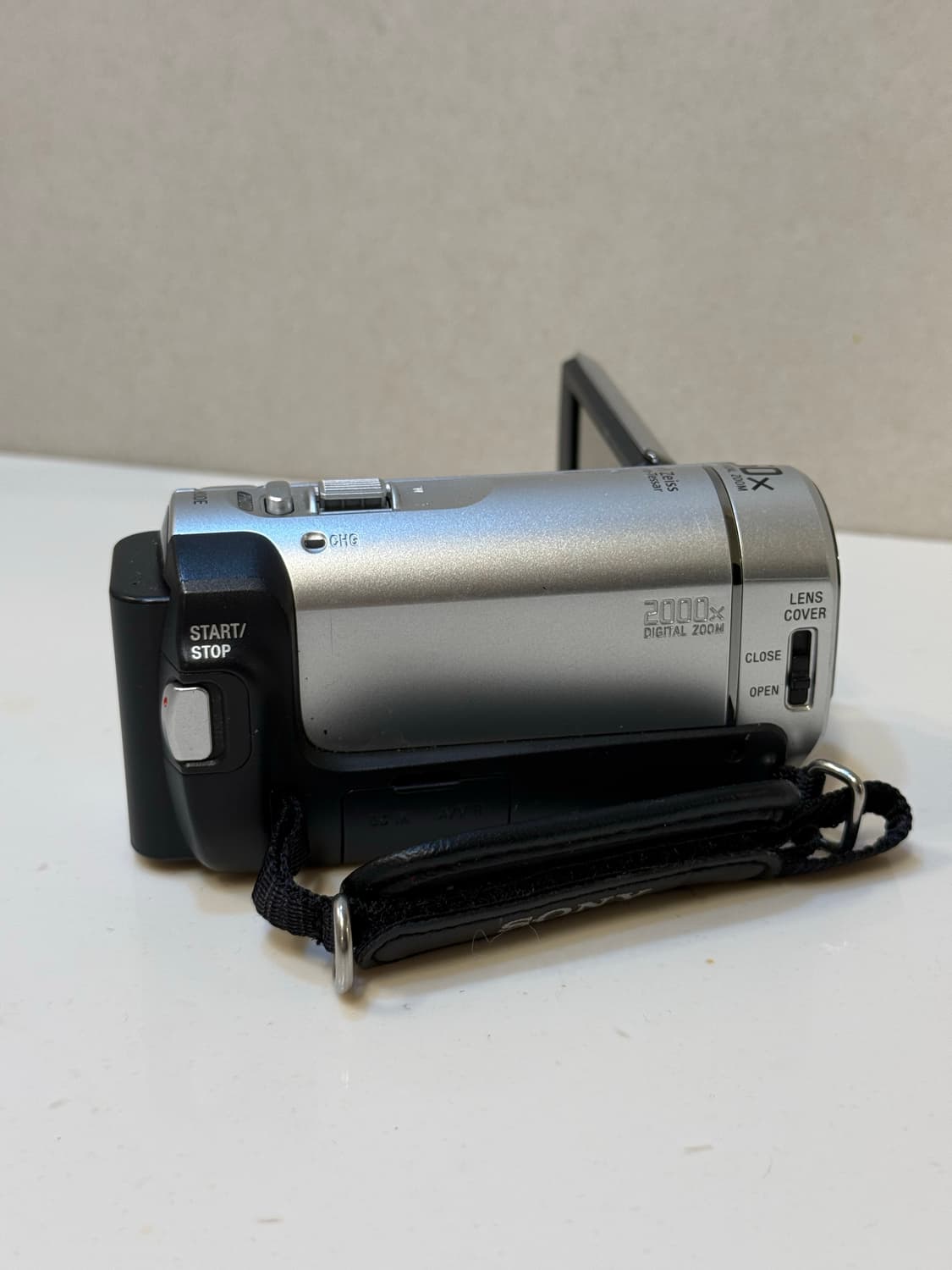 (빈티지캠코더) 소니 핸디캠 DCR-SX40 실버 60배 광학줌 상품이미지3