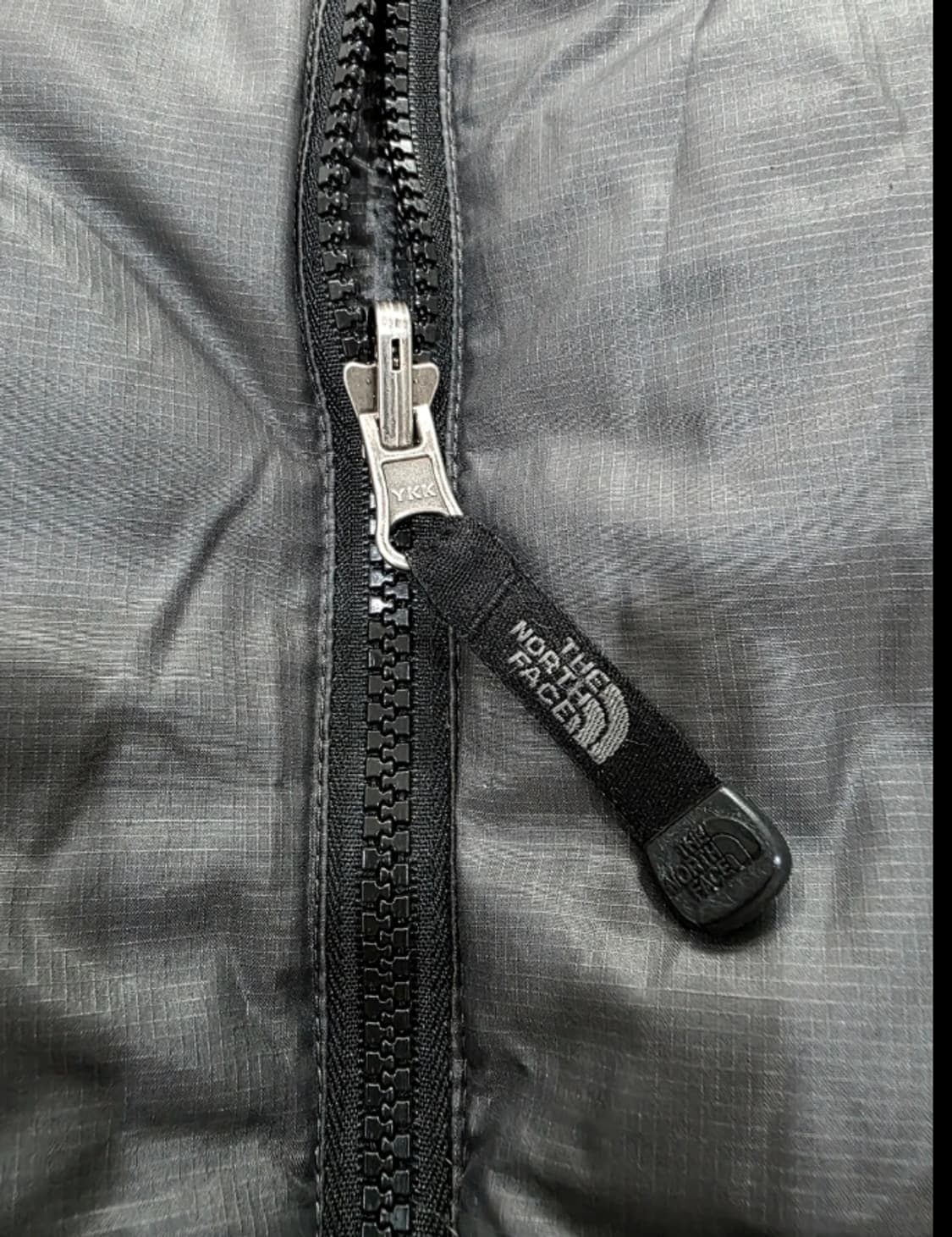 노스페이스 눕시 700 패딩 회색/검정 100 상품이미지10