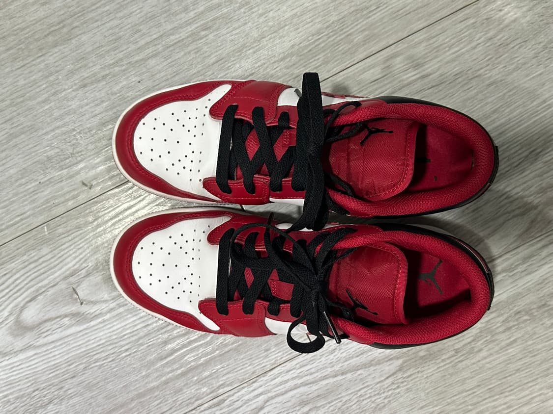 조던 1 로우 화이트 짐레드 상품이미지4