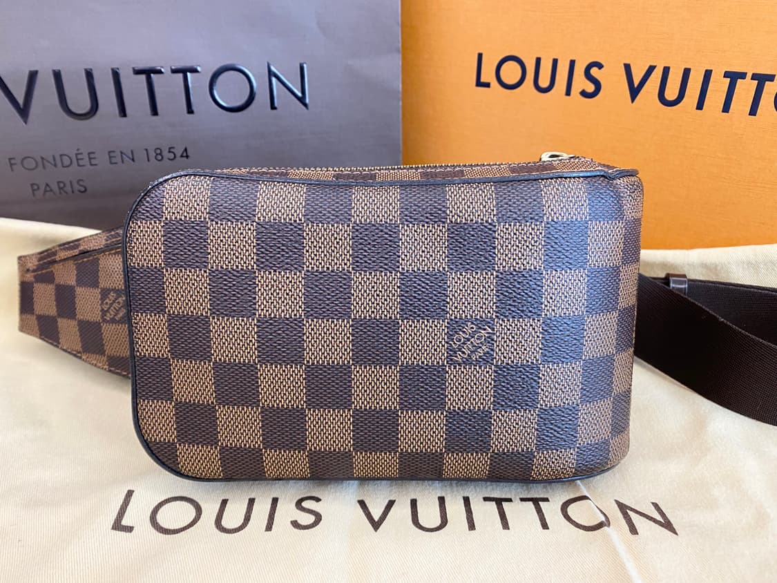 루이비통 다미에 제로니모 원 지퍼 신형 버클 힙색 상품이미지1