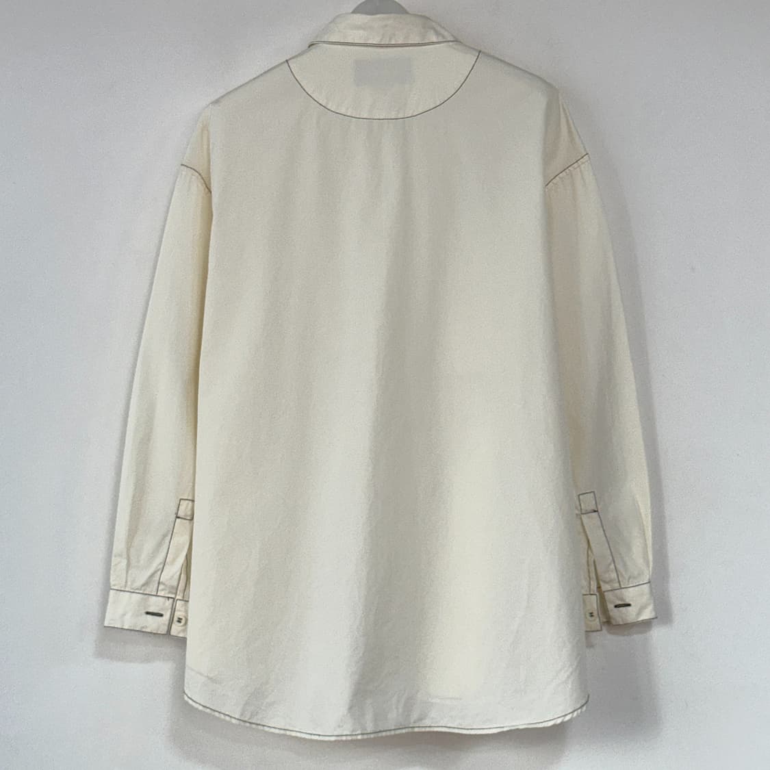 써네이 SUNNEI 오버사이즈 스티치 셔츠 상품이미지4