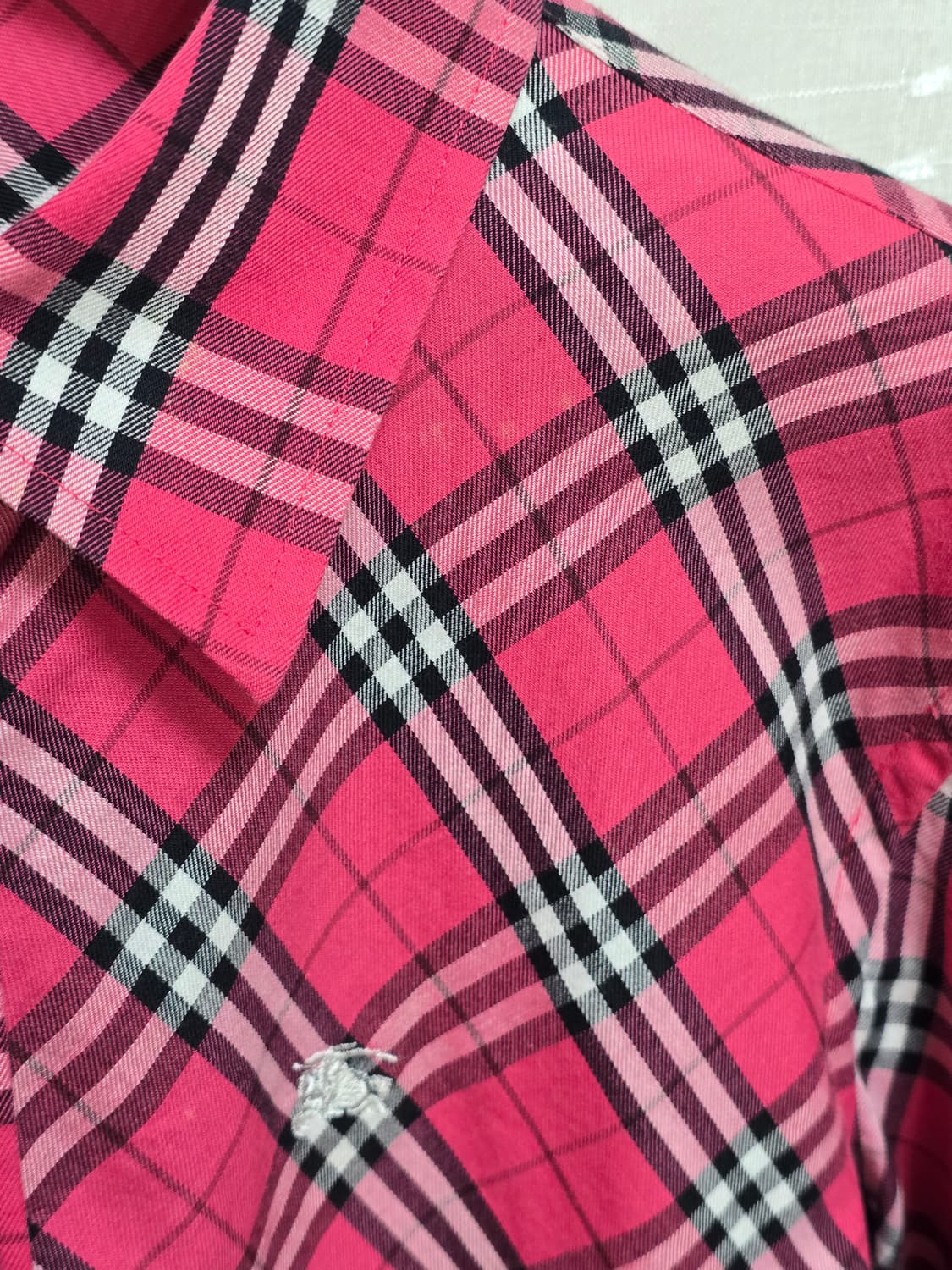버버리 핫핑크 체크셔츠 상품이미지3