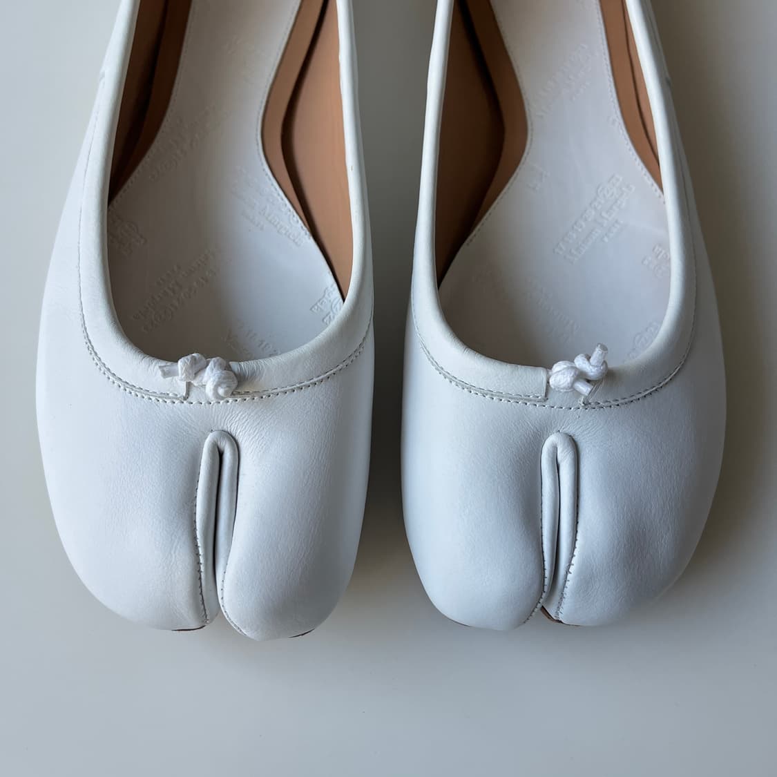 마르지엘라 타비 플랫 white 상품이미지4