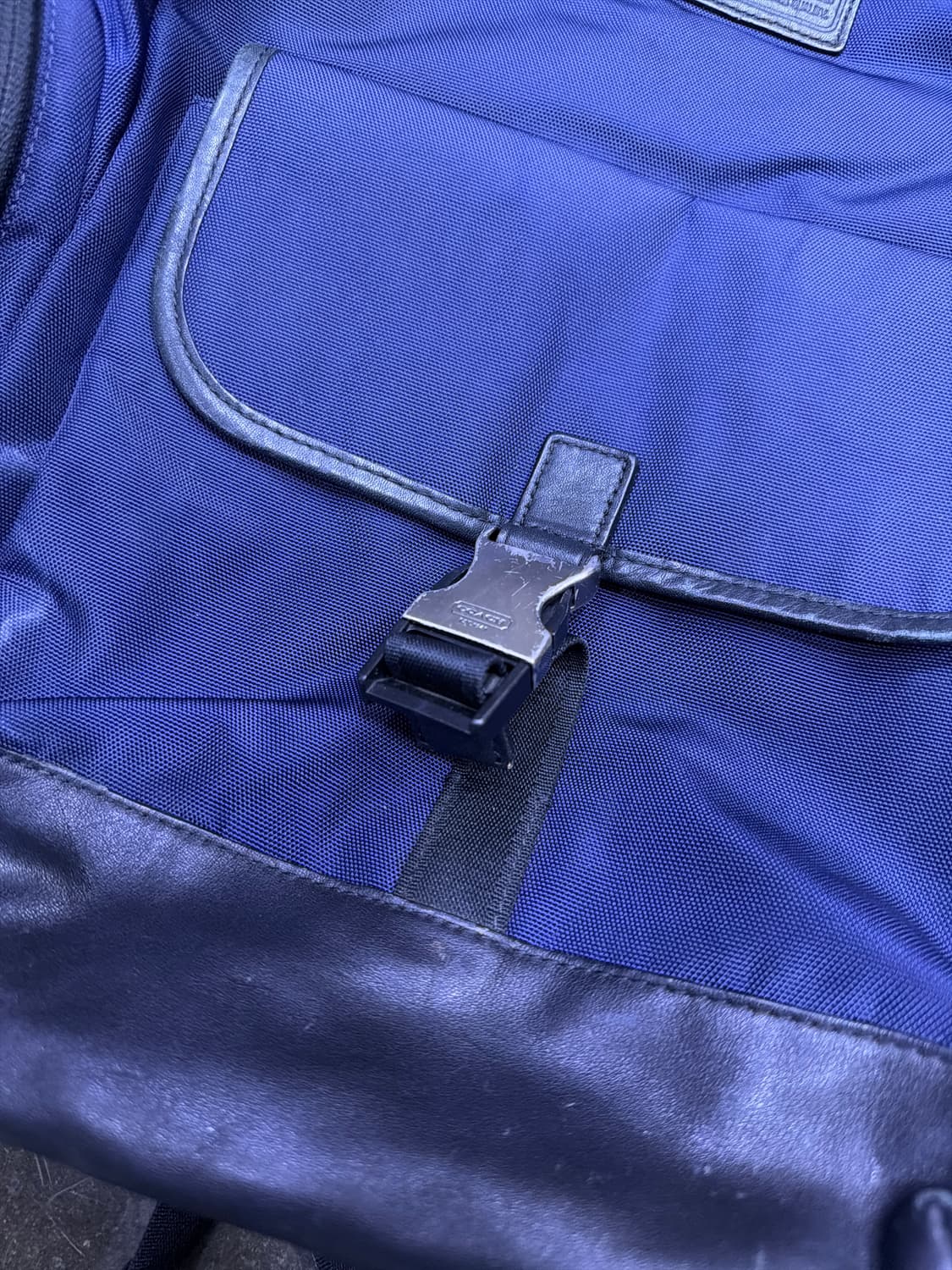 코치 보야지 백팩 네이비 가방 상품이미지5