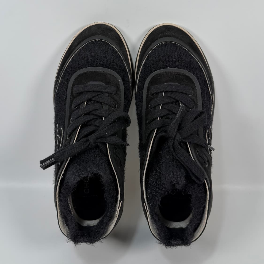 샤넬 CC 로고 패브릭 스웨이드 스니커즈 (245) 상품이미지6