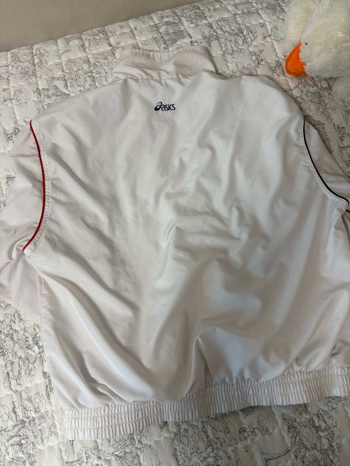 아식스 바람막이 상품이미지2