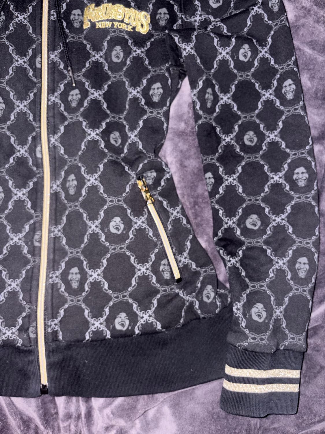 FUBU y2k깔 골져스 고급 골드 블랙 고딕 패턴 후드집업 져지 상품이미지3